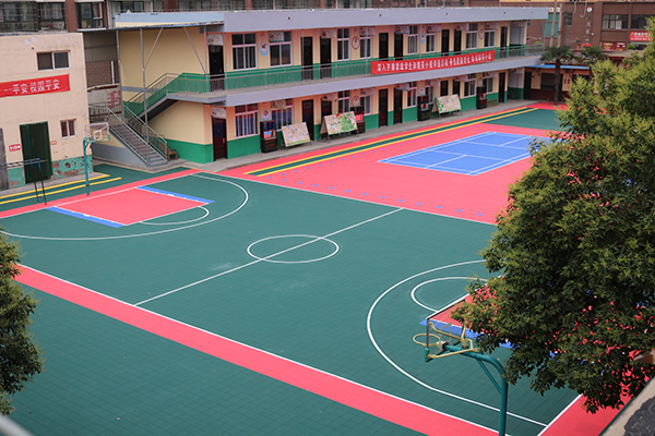 如何避免懸浮地板出現(xiàn)移位情況？